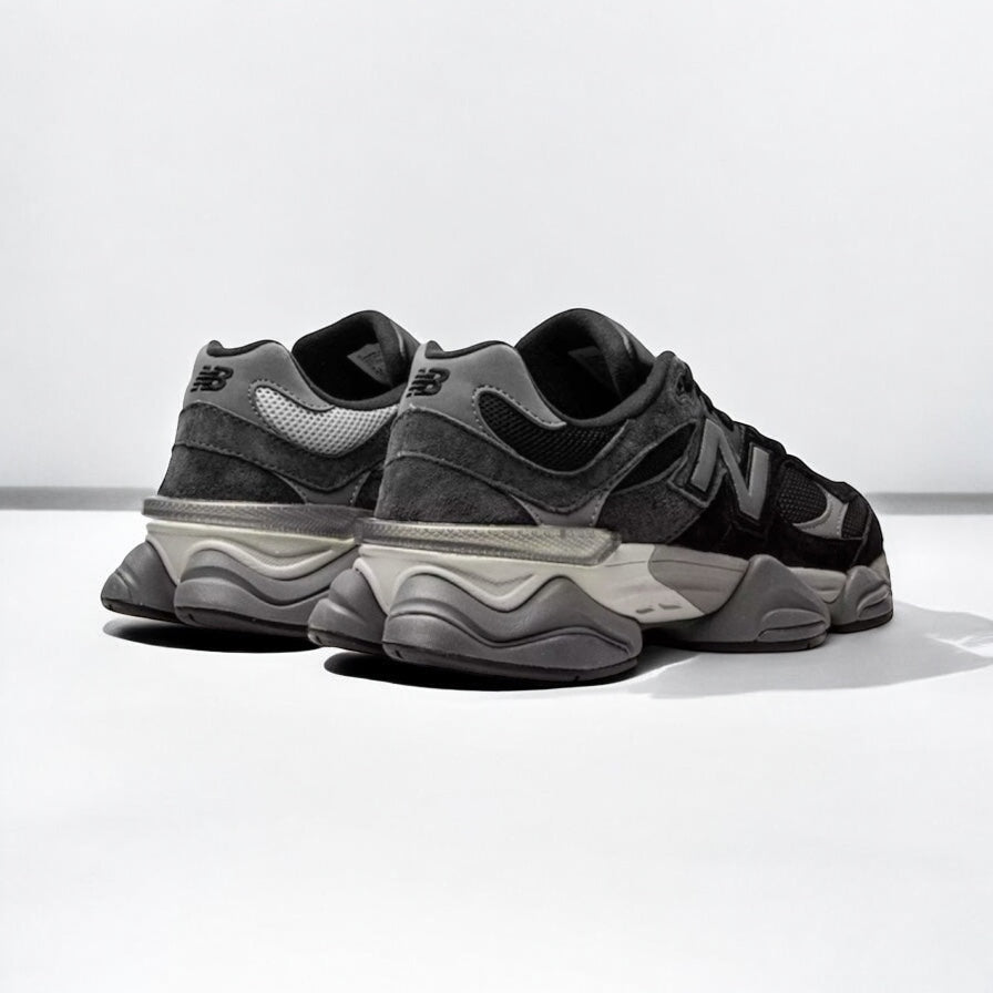 9060 Black Castlerock Grey
