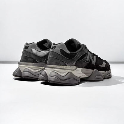 9060 Black Castlerock Grey