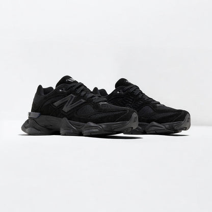 9060 Triple Black